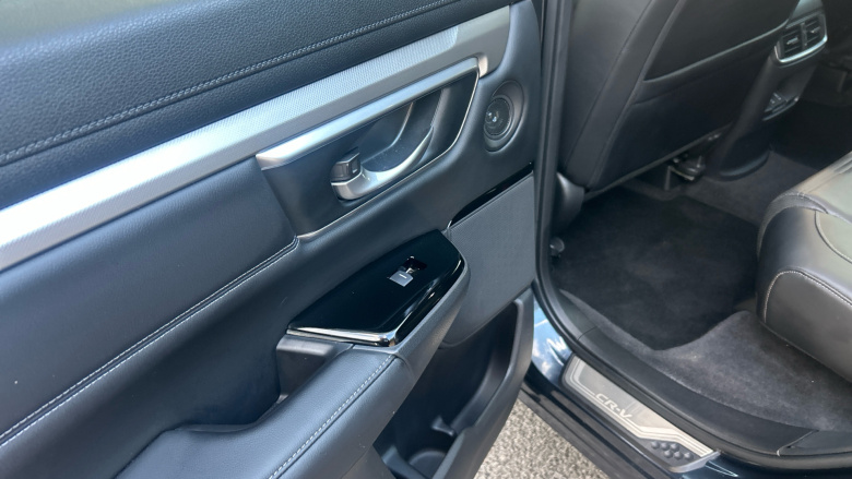 Honda CR-V 2.0 i-MMD Hybrid SR  2WD 5dr eCVT Hybrid Estate